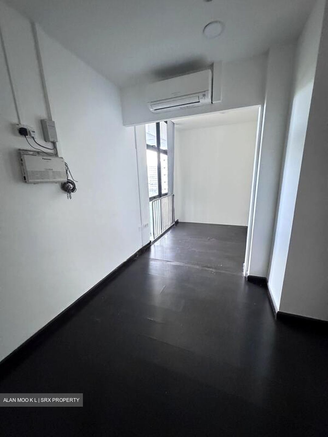 A'posh Bizhub (D27), Factory #497877401